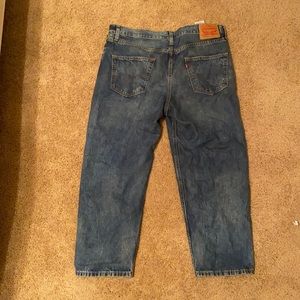 LEVIS WAIST 34 “STAY LOOSE” DENIM
